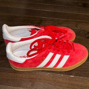 Adidas Gazelles. Unisex. Men’s size 7.5.